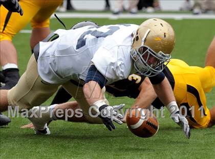 Thumbnail 2 in Indianapolis Cathedral vs. Centerville (Kirk Herbstreit National Kickoff Classic) photogallery.