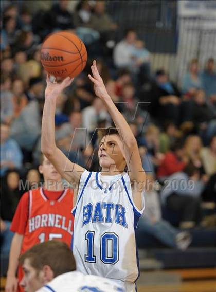 Thumbnail 2 in Haverling vs. Hornell photogallery.