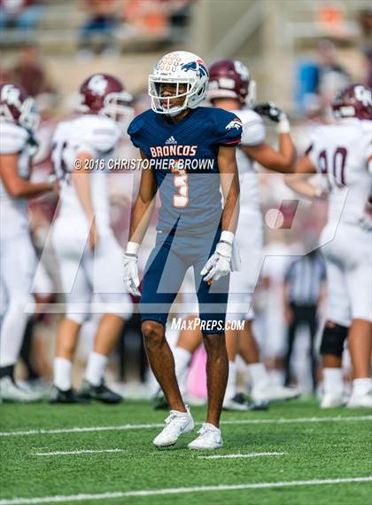 Thumbnail 1 in Cinco Ranch vs Fort Bend Bush (UIL 6A Bi-District Playoff) photogallery.