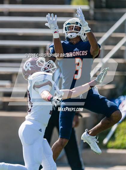 Thumbnail 2 in Cinco Ranch vs Fort Bend Bush (UIL 6A Bi-District Playoff) photogallery.