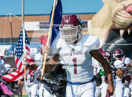 Thumbnail 3 in Cinco Ranch vs Fort Bend Bush (UIL 6A Bi-District Playoff) photogallery.