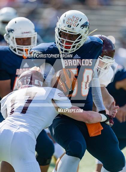 Thumbnail 2 in Cinco Ranch vs Fort Bend Bush (UIL 6A Bi-District Playoff) photogallery.