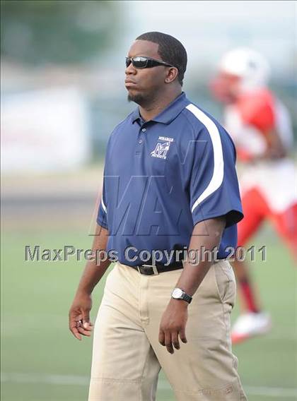 Thumbnail 3 in Miramar @ DeSoto (Florida vs. Texas Football Showcase) photogallery.