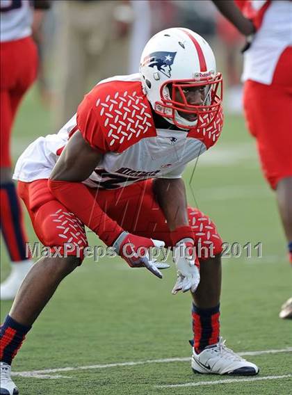 Thumbnail 2 in Miramar @ DeSoto (Florida vs. Texas Football Showcase) photogallery.