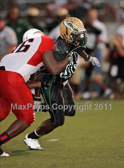 Thumbnail 2 in Miramar @ DeSoto (Florida vs. Texas Football Showcase) photogallery.