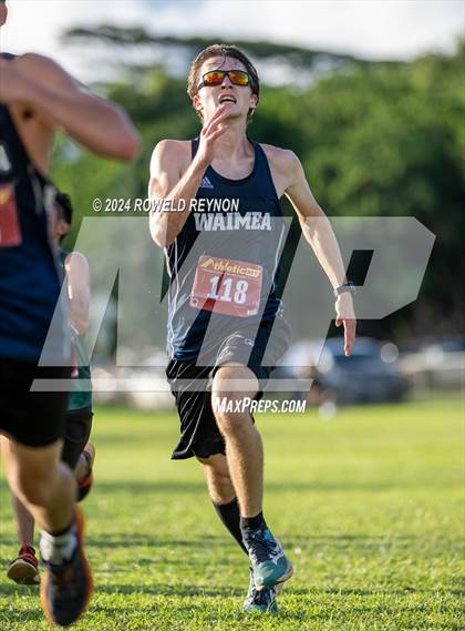 Thumbnail 1 in Kauai Community College Meet photogallery.