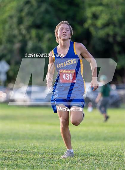 Thumbnail 2 in Kauai Community College Meet photogallery.