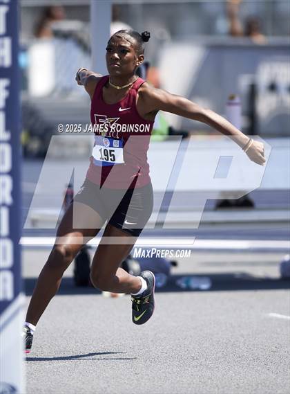 Thumbnail 1 in Bob Hayes Invitational (High Jump) photogallery.