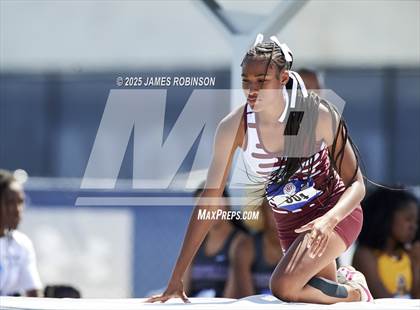 Thumbnail 2 in Bob Hayes Invitational (High Jump) photogallery.