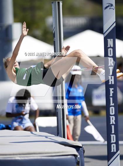 Thumbnail 2 in Bob Hayes Invitational (High Jump) photogallery.