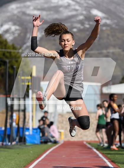 Thumbnail 2 in Davis Super Meet photogallery.
