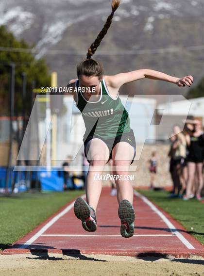 Thumbnail 2 in Davis Super Meet photogallery.
