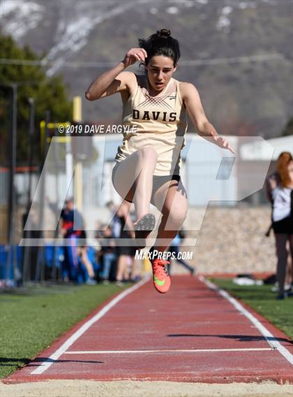 Thumbnail 2 in Davis Super Meet photogallery.