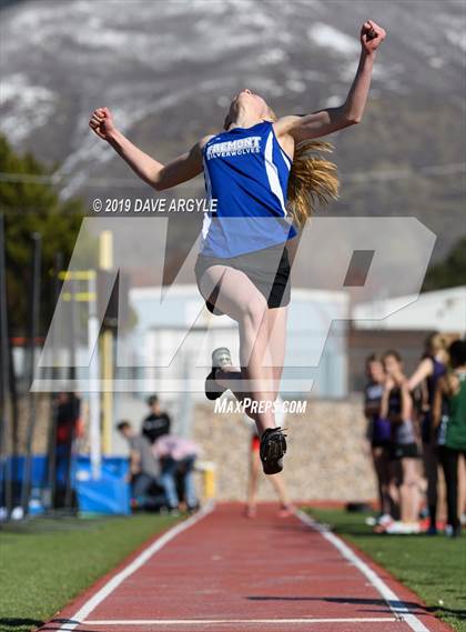 Thumbnail 3 in Davis Super Meet photogallery.