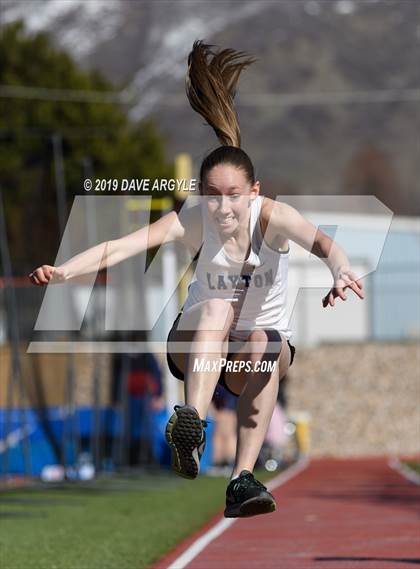 Thumbnail 2 in Davis Super Meet photogallery.
