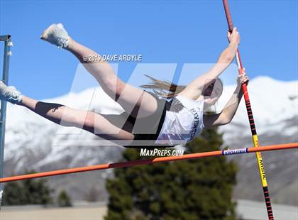 Thumbnail 2 in Davis Super Meet photogallery.