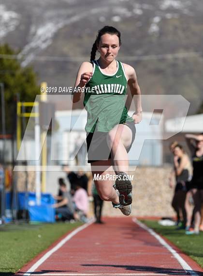 Thumbnail 2 in Davis Super Meet photogallery.