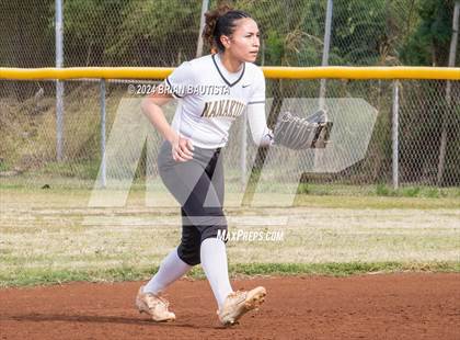 Thumbnail 2 in Nanakuli @ Kapolei photogallery.