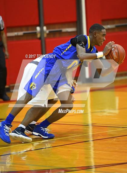Thumbnail 3 in Cypress Springs vs. Ozen (Cypress Hoops Invitational) photogallery.