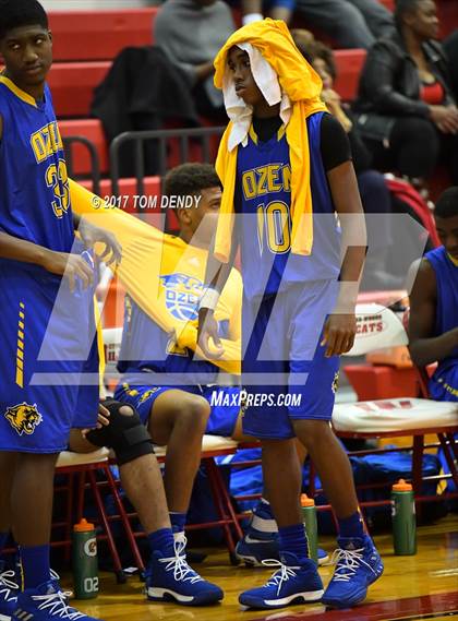 Thumbnail 2 in Cypress Springs vs. Ozen (Cypress Hoops Invitational) photogallery.