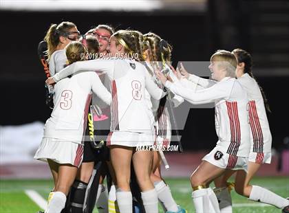 Thumbnail 3 in Colorado Academy vs. Regis Jesuit (CHSAA State Final) photogallery.