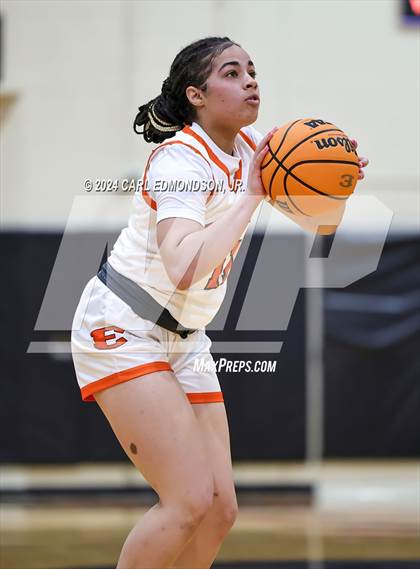 Thumbnail 2 in Harpeth Hall @ Ensworth photogallery.