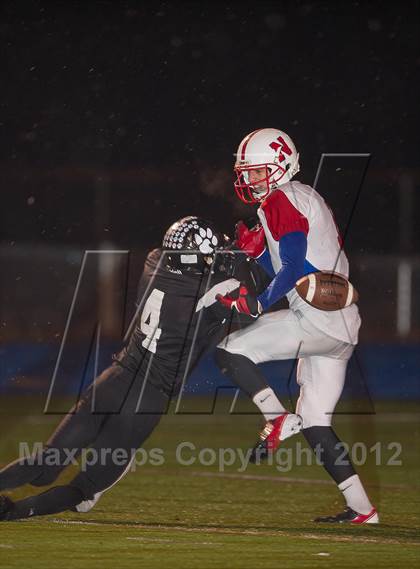 Thumbnail 3 in Plymouth South vs. Natick (MIAA Division IIA Semifinal) photogallery.