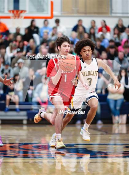 Thumbnail 2 in West Genesee vs Fulton (NYSPHSAA Section 3 AA Semifinal) photogallery.