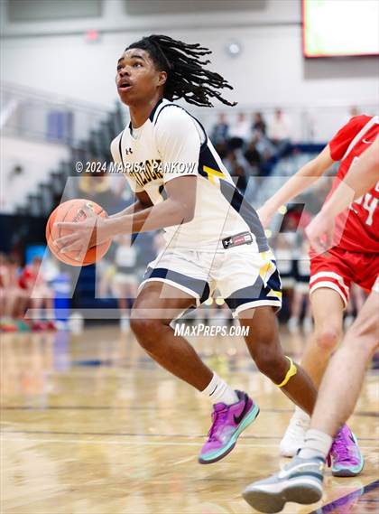 Thumbnail 2 in West Genesee vs Fulton (NYSPHSAA Section 3 AA Semifinal) photogallery.