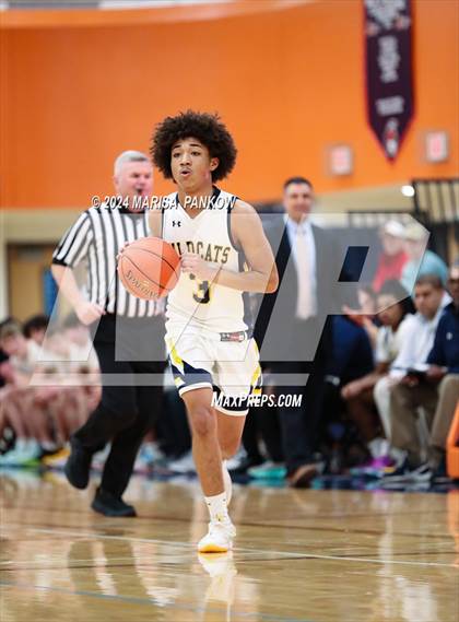 Thumbnail 2 in West Genesee vs Fulton (NYSPHSAA Section 3 AA Semifinal) photogallery.