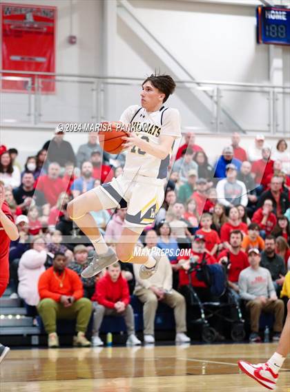 Thumbnail 1 in West Genesee vs Fulton (NYSPHSAA Section 3 AA Semifinal) photogallery.