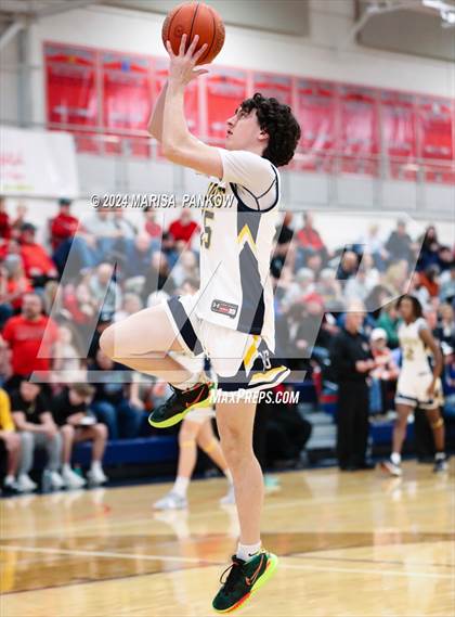 Thumbnail 1 in West Genesee vs Fulton (NYSPHSAA Section 3 AA Semifinal) photogallery.