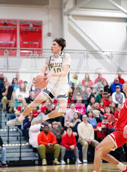 Thumbnail 2 in West Genesee vs Fulton (NYSPHSAA Section 3 AA Semifinal) photogallery.