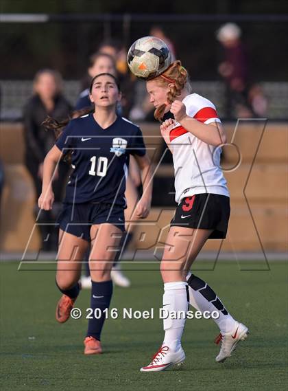 Thumbnail 2 in Urban vs. Marin Academy photogallery.