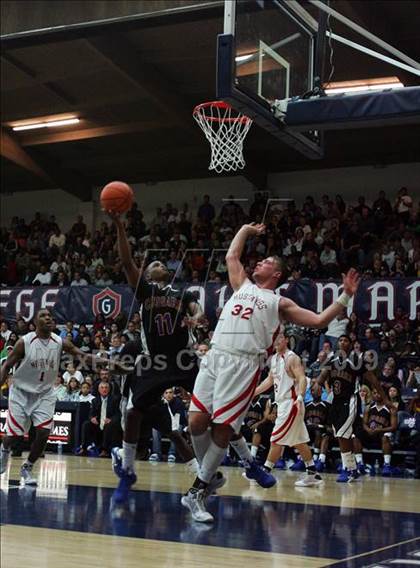 Thumbnail 1 in Newark Memorial vs. Monte Vista (CIF NCS D1 Final) photogallery.