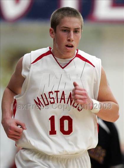 Thumbnail 3 in Newark Memorial vs. Monte Vista (CIF NCS D1 Final) photogallery.