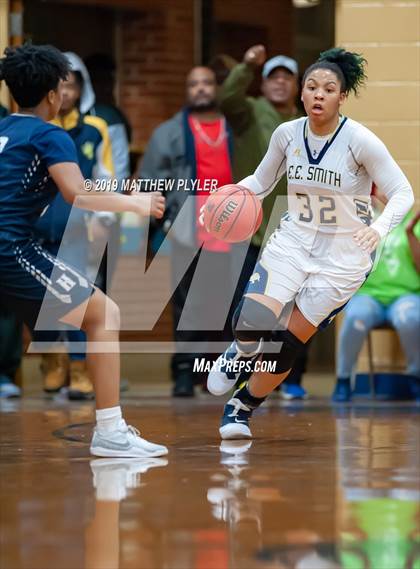 Thumbnail 1 in E.E. Smith vs. Hillside (NCHSAA 3A 4th Round) photogallery.