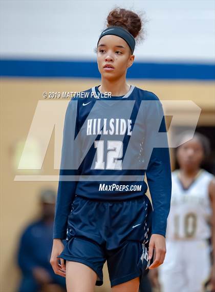 Thumbnail 3 in E.E. Smith vs. Hillside (NCHSAA 3A 4th Round) photogallery.