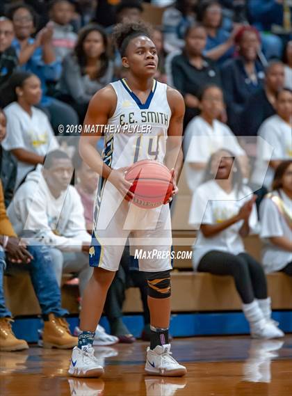 Thumbnail 3 in E.E. Smith vs. Hillside (NCHSAA 3A 4th Round) photogallery.