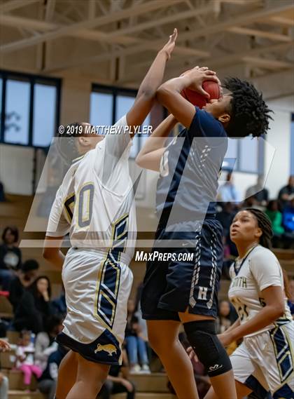 Thumbnail 1 in E.E. Smith vs. Hillside (NCHSAA 3A 4th Round) photogallery.