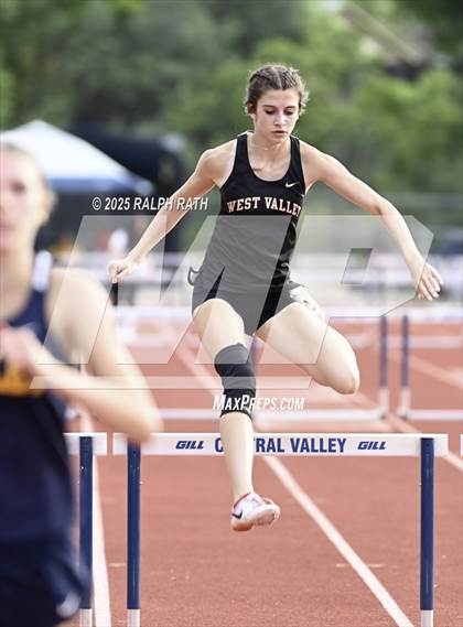 Thumbnail 1 in CIF NS Division 2 Finals photogallery.
