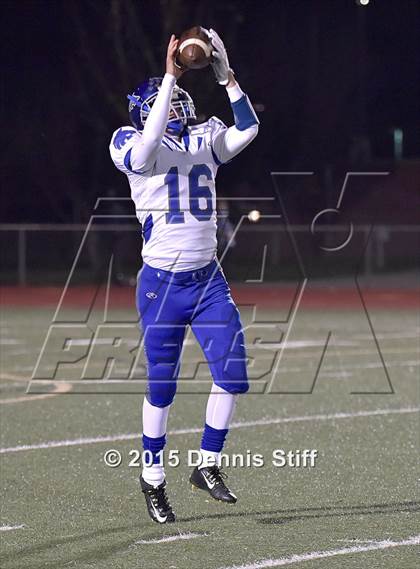 Thumbnail 1 in Sutter vs. Sierra (CIF NorCal Regional 4-A Division Final) photogallery.