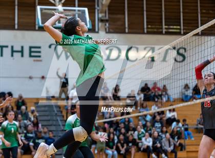 Thumbnail 3 in Hawaii Prep @ Konawaena photogallery.