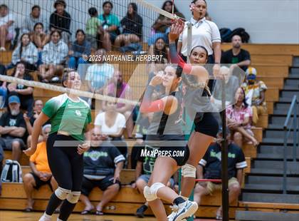 Thumbnail 3 in Hawaii Prep @ Konawaena photogallery.
