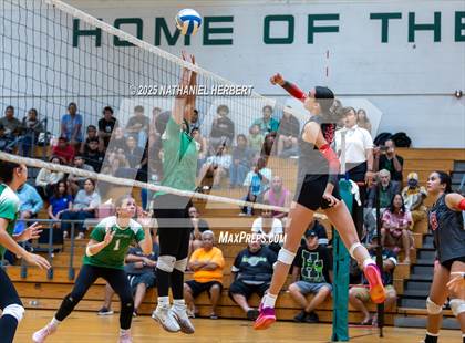 Thumbnail 2 in Hawaii Prep @ Konawaena photogallery.