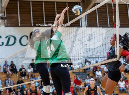 Thumbnail 1 in Hawaii Prep @ Konawaena photogallery.