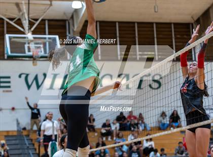 Thumbnail 3 in Hawaii Prep @ Konawaena photogallery.