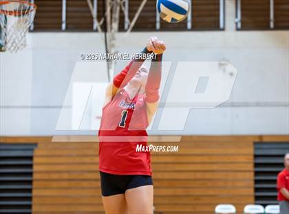 Thumbnail 3 in Hawaii Prep @ Konawaena photogallery.