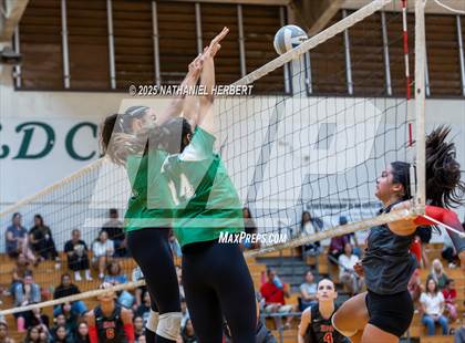 Thumbnail 2 in Hawaii Prep @ Konawaena photogallery.