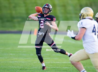 Thumbnail 1 in Pomona vs. Mullen photogallery.